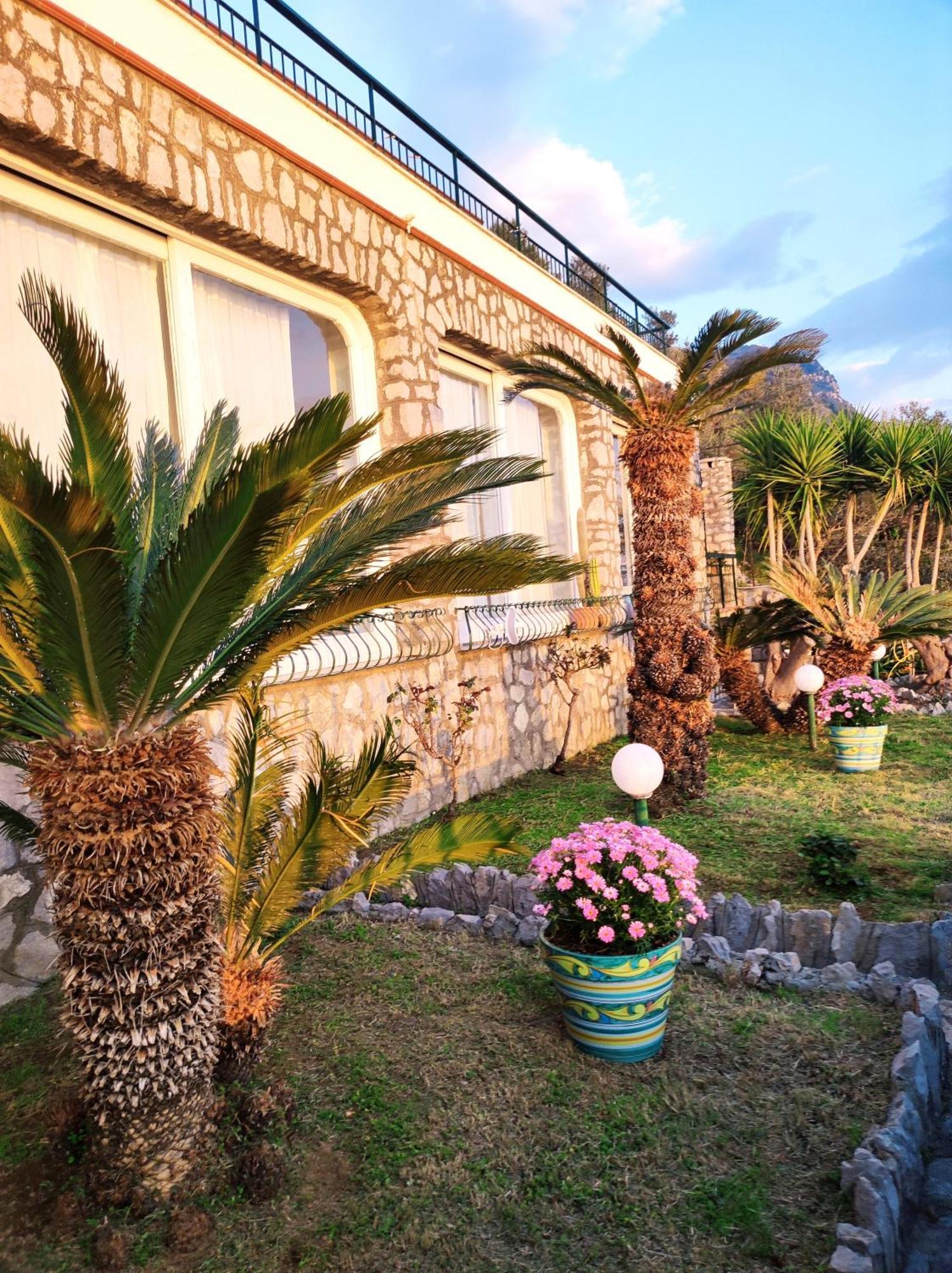 Bed and Breakfast Giardino 21 Marzo à Vico Equense Chambre photo