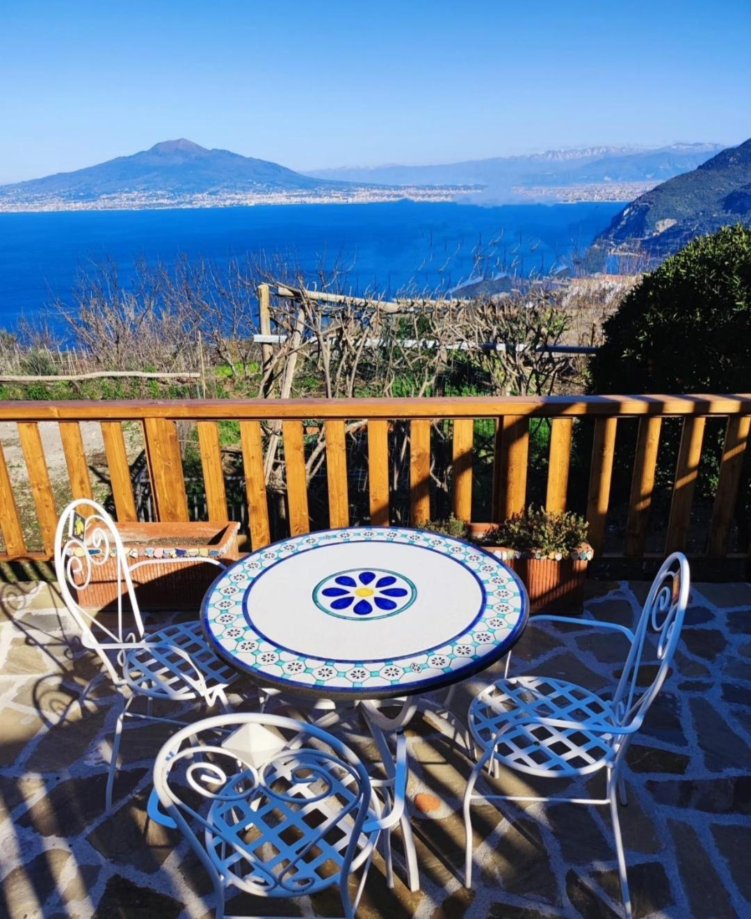 Bed and Breakfast Giardino 21 Marzo à Vico Equense Chambre photo